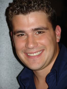 Josh Gracin's photo