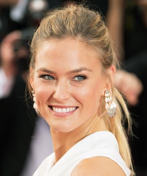 Bar Refaeli Photo