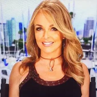 Gina Loudon Photo