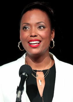 Aisha Tyler Photo