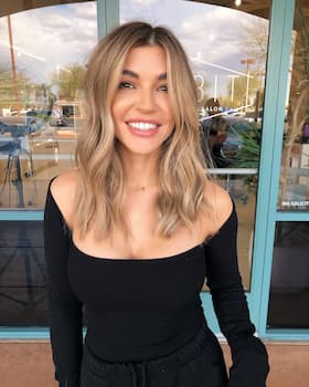 Nikki Blackketter Photo