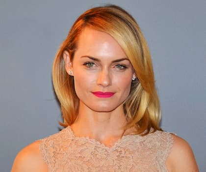 Amber Valletta's photo