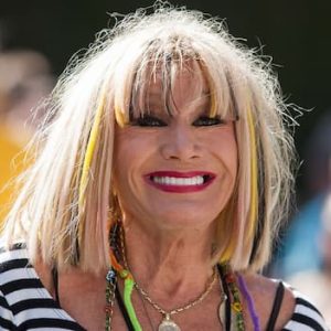 Betsey Johnson Bio, Wiki, Age, Husband, Alley Cat, and Net Worth