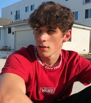 Brandon Rowland Photo