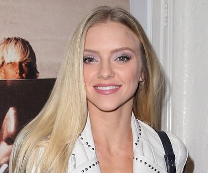 Elle Evans' photo