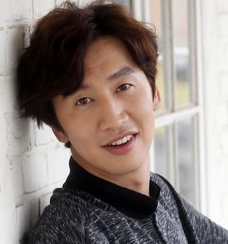 Lee Kwang Soo's photo