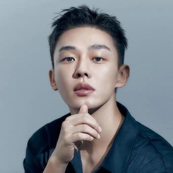 Yoo Ah In's photo