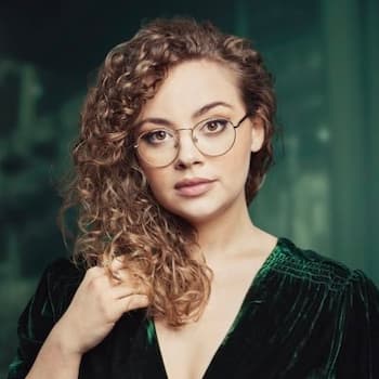 Carrie Hope Fletcher's photo