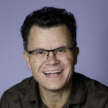 Dominic Holland's photo