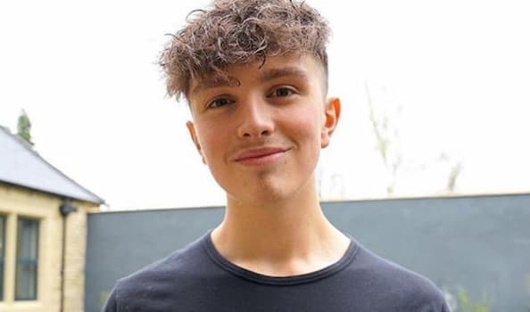 Morgz's photo