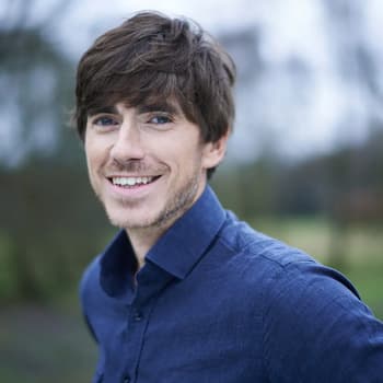 Simon Reeve's photo