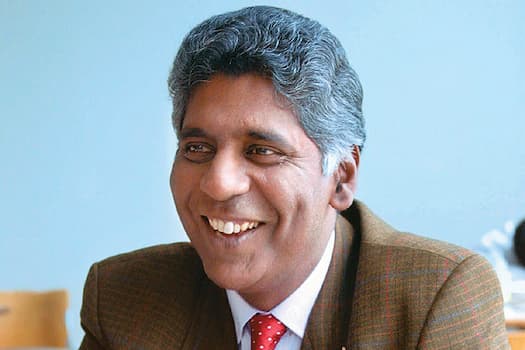 Vijay Amritraj's photo