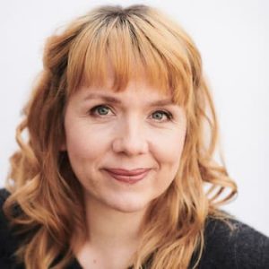 Kerry Godliman Comedian, Bio, Wiki, Age, Height, Family, Husband, Shows ...