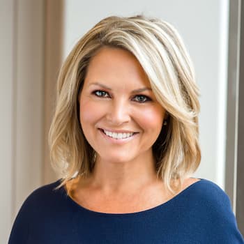 Georgie Gardner Photo