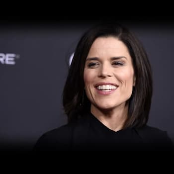 Neve Campbell's photo