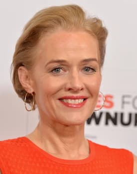 Penelope Ann Miller Photo