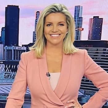 Rebecca Maddern's photo