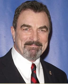 Tom Selleck Age, Wife, Daughter, Magnum P.I, & Net Worth