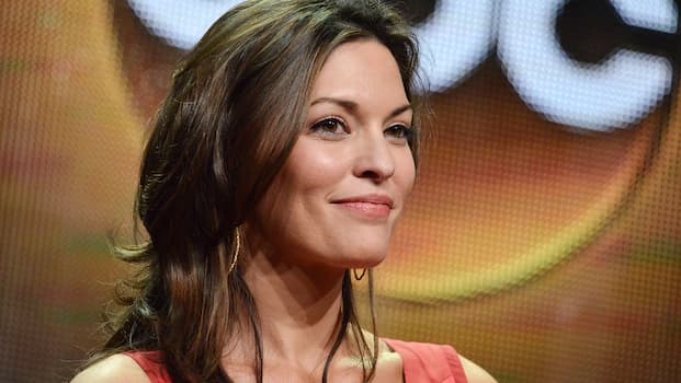 Alana de la Garza's photo