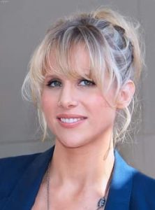 Lucy Punch Photo