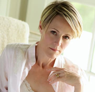 Mary Stuart Masterson's photo