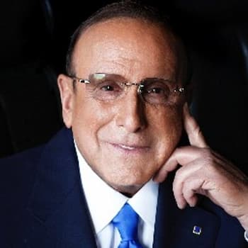 Clive Davis' photo