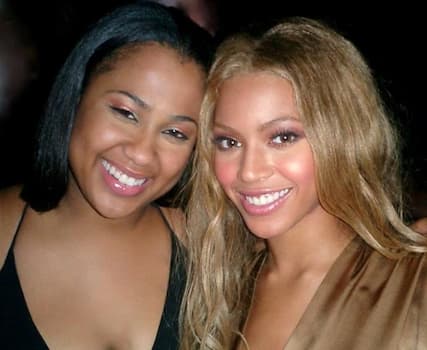 Angela Beyince and Beyonce's Photo