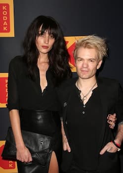 Ariana Cooper and Deryck Whibley Photo