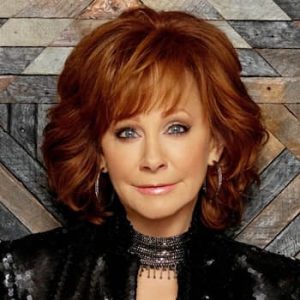 Elisa Gayle Ritter Stage Name, and Reba Mcentire Side By Side